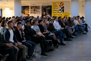 В Ельцин Центре представили современные путеводители по Уралу