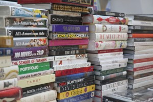 Книжные проекты Ельцин Центра на Нон/фикшн №24