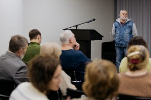 Выставка «Выбрал дорогу — не сворачивай!»: лекция куратора Музея наивного искусства Андрея Бобрихина