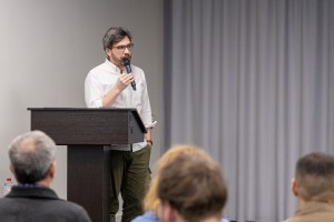 Василий Степанов. Лекция «1990-е: из кинозала в видеосалон. Кто уменьшил экран?»