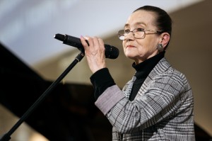 8 марта в Ельцин Центре. Поэтический марафон «Все они как одна непохожи»