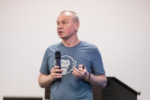 «Мозги, да и только»: Нейростимуляция в науке и медицине. Лекция Михаила Лебедева и Дарии Клеевой