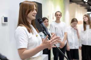 «На связи!»: от наскальной живописи до мессенджеров