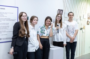 «На связи!»: от наскальной живописи до мессенджеров