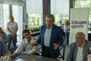 Вручение сертификатов о стипендиях лучшим молодым теннисистам России