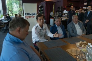 Вручение сертификатов о стипендиях лучшим молодым теннисистам России