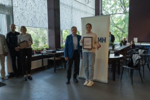 Вручение сертификатов о стипендиях лучшим молодым теннисистам России