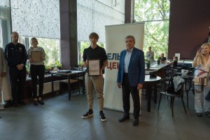 Вручение сертификатов о стипендиях лучшим молодым теннисистам России