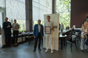 Вручение сертификатов о стипендиях лучшим молодым теннисистам России