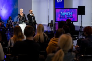 Церемония награждения III конкурса пьес о 90-х «Зачем я это помню»