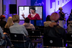 Церемония награждения III конкурса пьес о 90-х «Зачем я это помню»