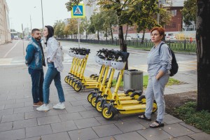 «Из слободы в Cити» на электросамокатах