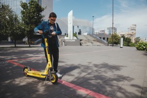 «Из слободы в Cити» на электросамокатах