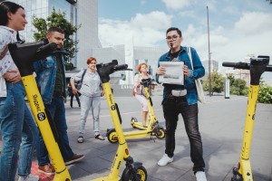 «Из слободы в Cити» на электросамокатах