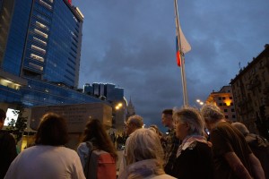 Встреча у стелы защитникам от ГКЧП