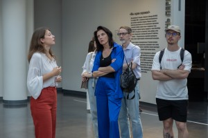 Экскурсия по мультимедийной выставке «Представляя город»