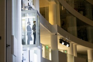 Спектакль «Честная женщина» в Атриуме Ельцин Центра