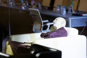 Спектакль «Честная женщина» в Атриуме Ельцин Центра