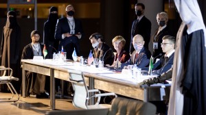 Спектакль «Честная женщина» в Атриуме Ельцин Центра