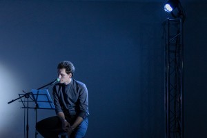 Строчка. Точка. Маяковский