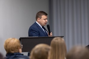 Народная трибуна. «Молодежная политика»