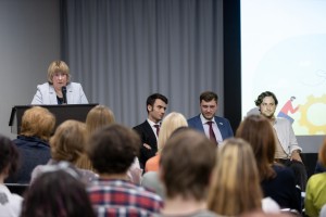 Народная трибуна. «Молодежная политика»