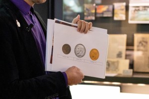 Кураторская экскурсия по выставке «Эволюция рубля»