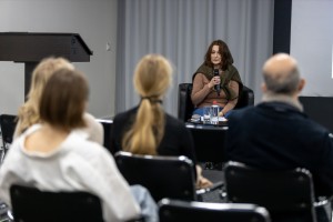 Лекция Ирины Каспэ «Что такое утопия, или Зачем изучать то, чего нет?»