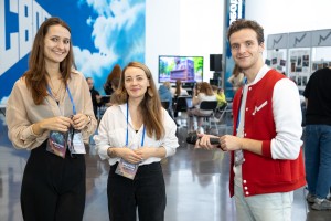 Награждение победителей хакатона «Технологическое искусство» в Ельцин Центре