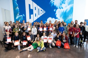 Награждение победителей хакатона «Технологическое искусство» в Ельцин Центре