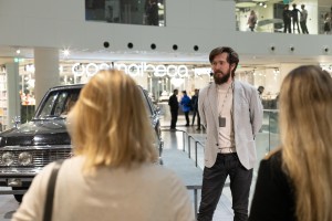 Экскурсия-променад «Ельцин Центр в лицах»