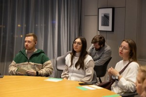 Экскурсия-променад «Ельцин Центр в лицах»