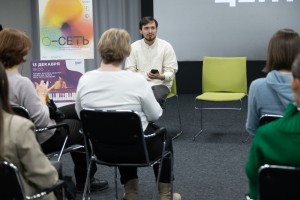 Экскурсия-променад «Ельцин Центр в лицах»