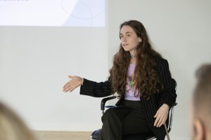 Экскурсия-променад «Ельцин Центр в лицах»