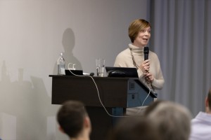 Цикл «Лженаука: бороться или смириться?»: лекция Лады Шиповаловой