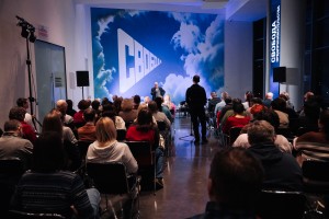 «Два города» с Денисом Драгунским