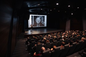 Александр Архангельский. Партийный съезд и театральный разъезд