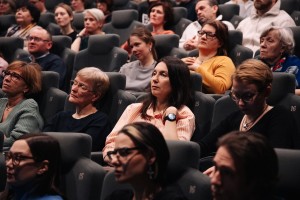 Александр Архангельский. Партийный съезд и театральный разъезд