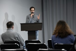 «Жить несуществующим: утопии и антиутопии в культуре Нового времени»: лекция Артёма Зубова