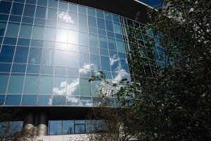 Фасад Ельцин Центра. Весна