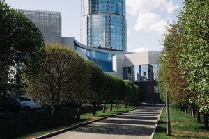 Фасад Ельцин Центра. Весна