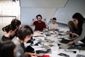 Библионочь. Арт-галерея. Мастер-класс Екатерины Поединщиковой по созданию автопортрета