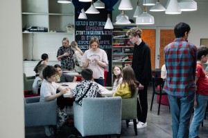 Библионочь. Детский центр «18 – ». Программа для подростков «Трындельник». Библиосумерки