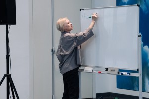 «Суета вокруг дивана»: Булычёв, Лем и братья Стругацкие