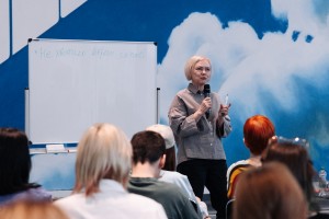 «Суета вокруг дивана»: Булычёв, Лем и братья Стругацкие