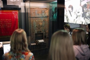 Музейно-автобусная экскурсия «Художник и власть: Эрнст Неизвестный»