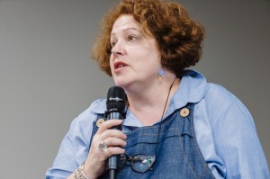 Где лучше смотреть сериалы — в онлайн-кинотеатрах или в телеэфире. Лекция Арины Бородиной