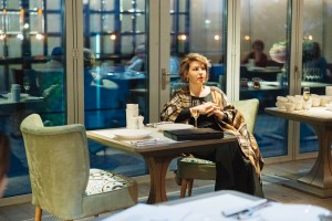 Полина Осетинская и Алексей Гориболь в баре «Барборис»