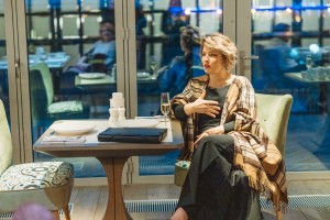 Полина Осетинская и Алексей Гориболь в баре «Барборис»