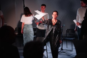 Читка пьесы Ксении Садовски «И меня как будто нет»